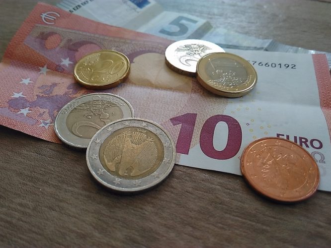 geld-euro-666x500.jpg
